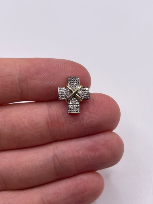 9ct gold diamond cross pendant