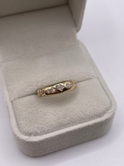 9ct gold diamond gypsy ring