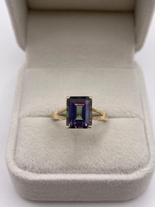 9ct gold mystic topaz ring