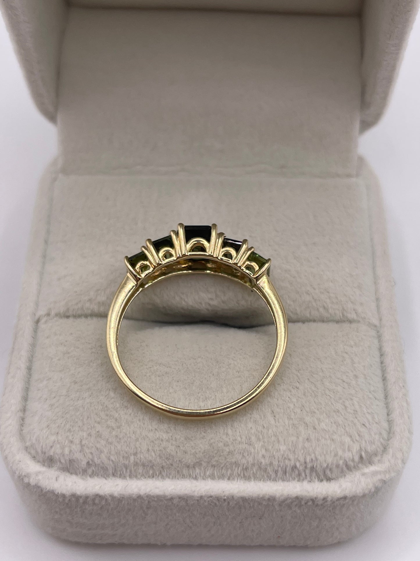 9ct gold tourmaline ring
