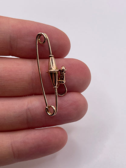 9ct rose gold safety / dog clip