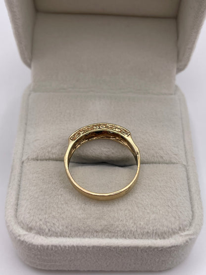 9ct gold sapphire and cz ring
