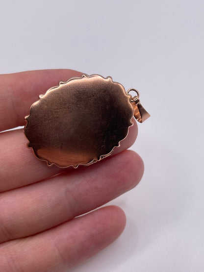 9ct rose gold locket pendant