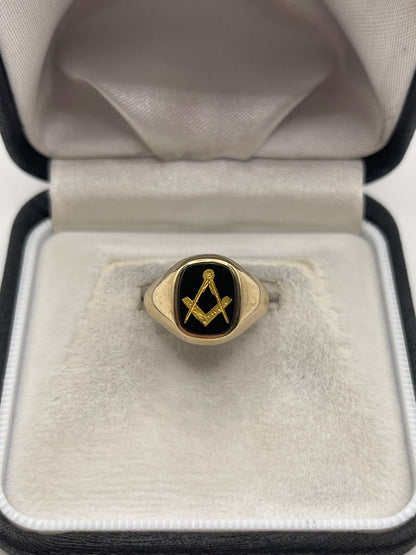 9ct gold onyx Masonic signet ring
