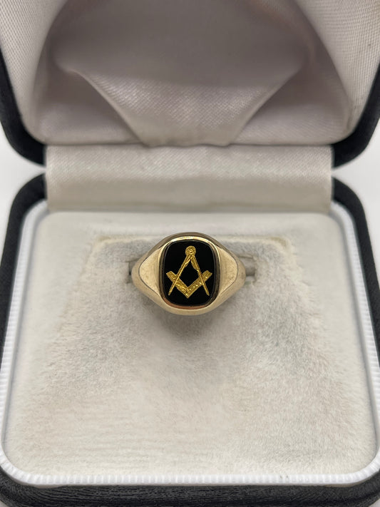 9ct gold onyx Masonic signet ring