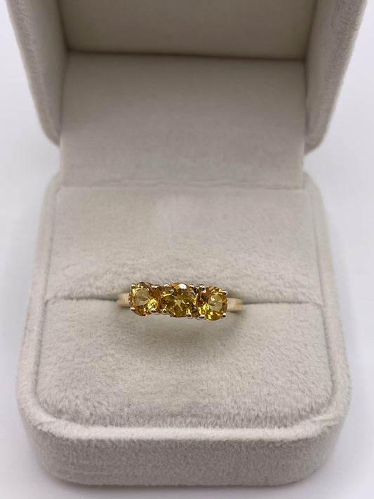 9ct gold citrine ring
