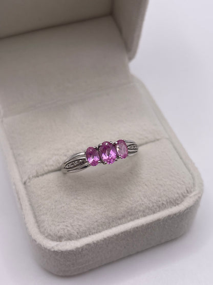 9ct white gold pink sapphire and diamond ring