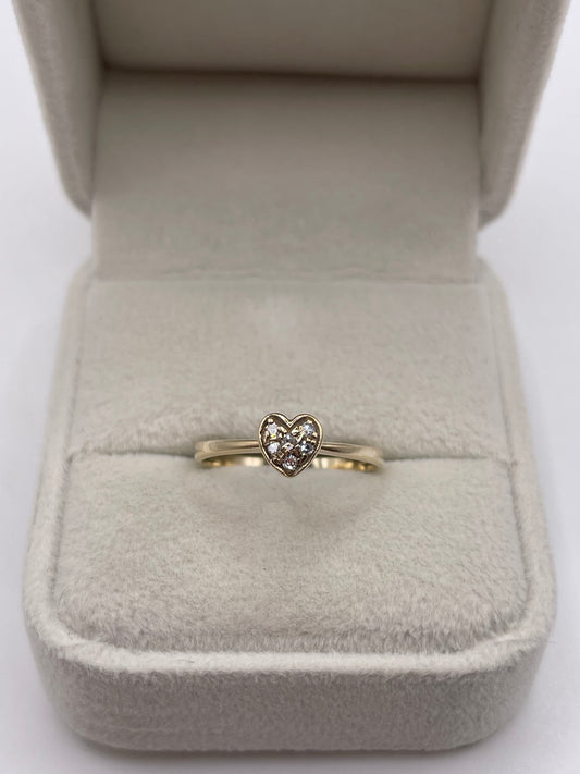 9ct gold diamond heart ring