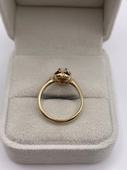 9ct gold opal ring