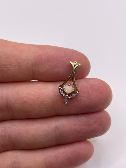 9ct gold opal and diamond pendant