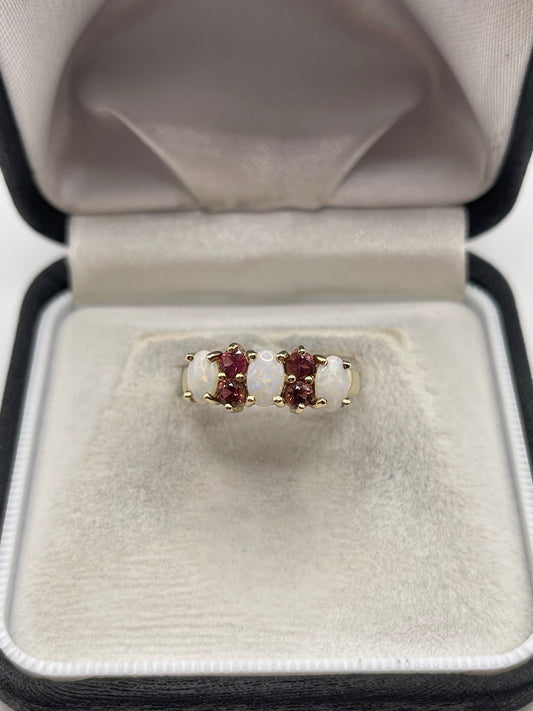 9ct gold opal and tourmaline ring