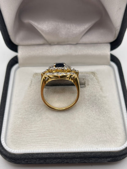 20ct gold sapphire and diamond ring