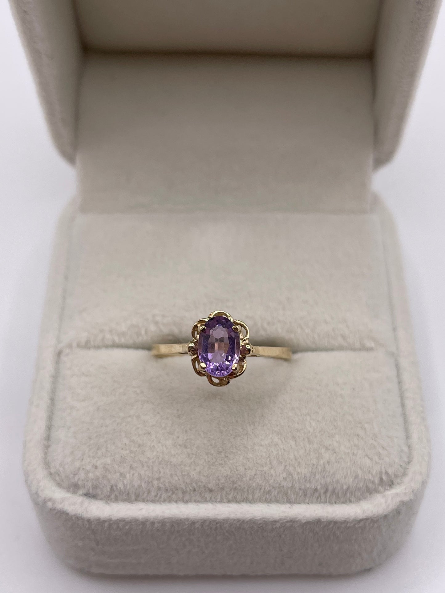 9ct gold amethyst ring