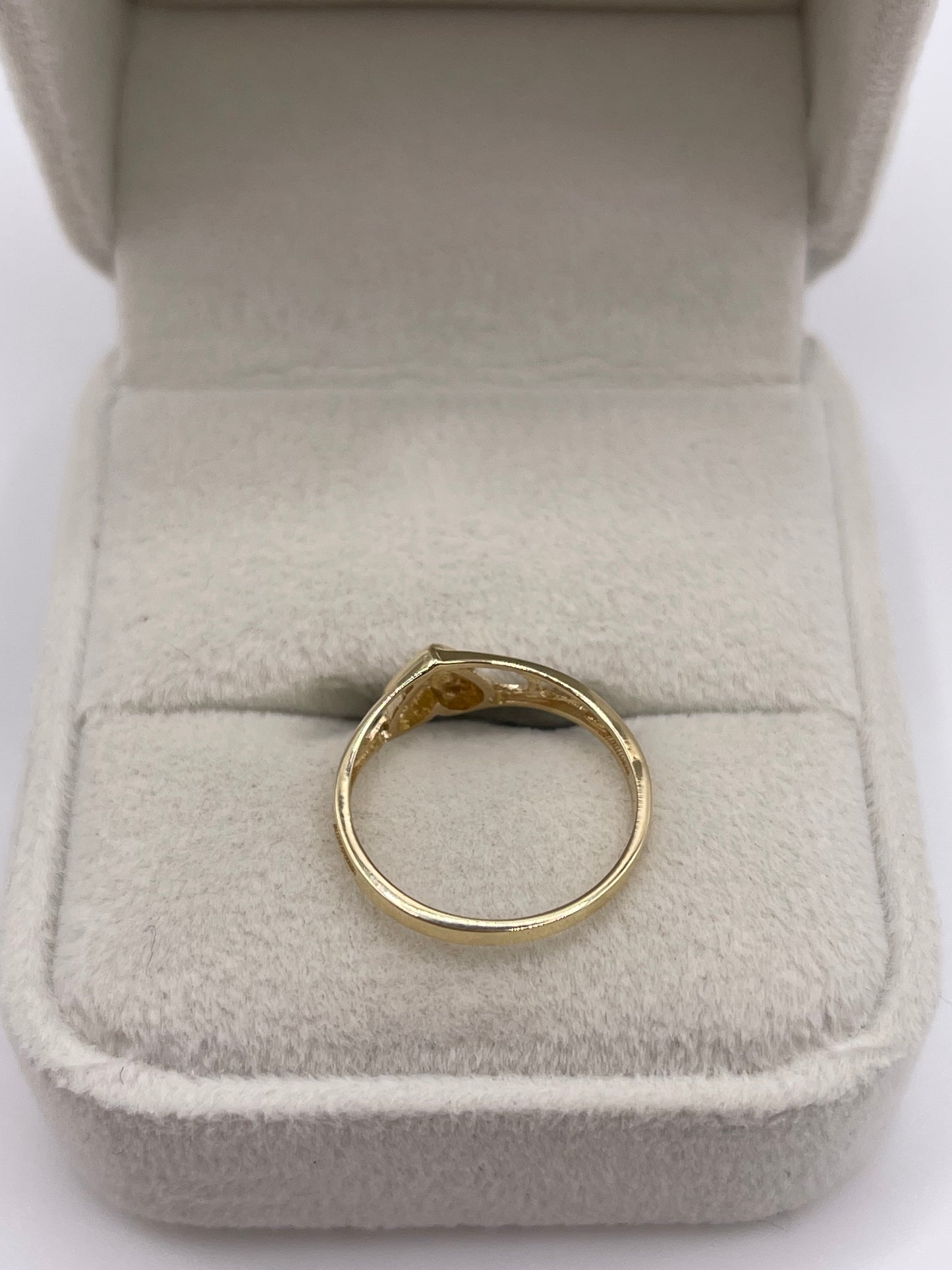9ct gold heart ring