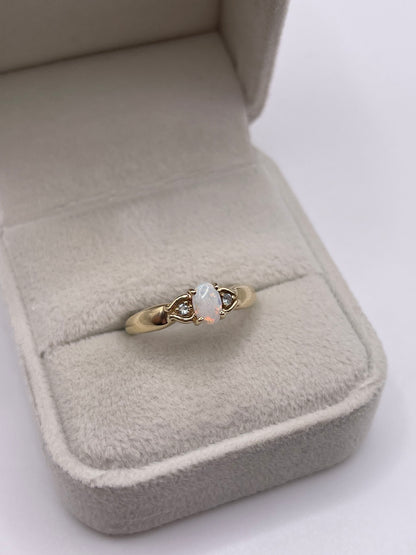 9ct gold opal and alexandrite ring