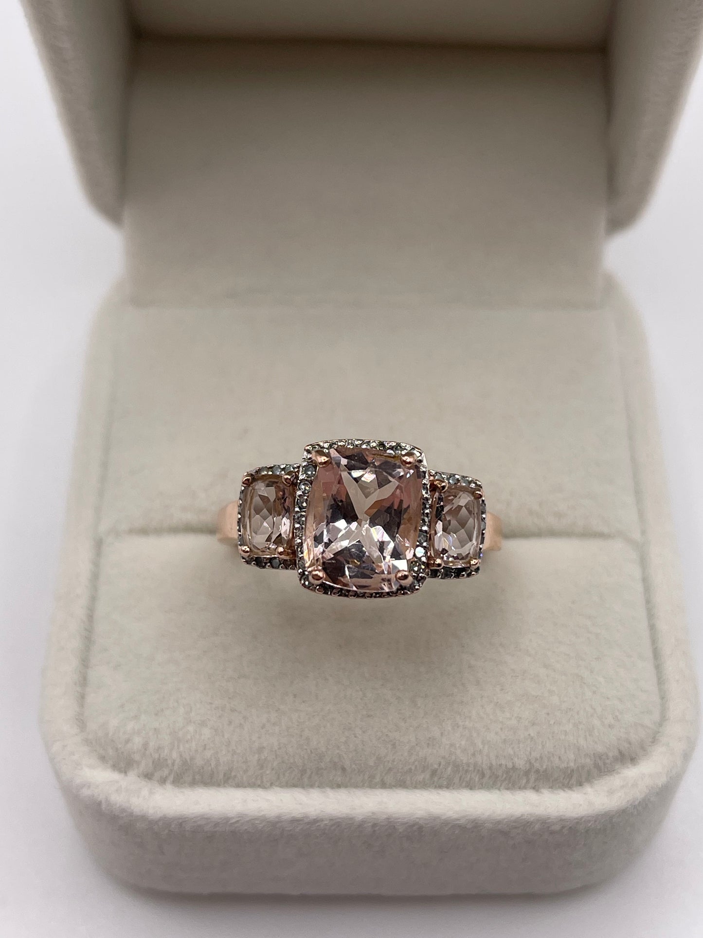 9ct rose gold morganite and diamond ring