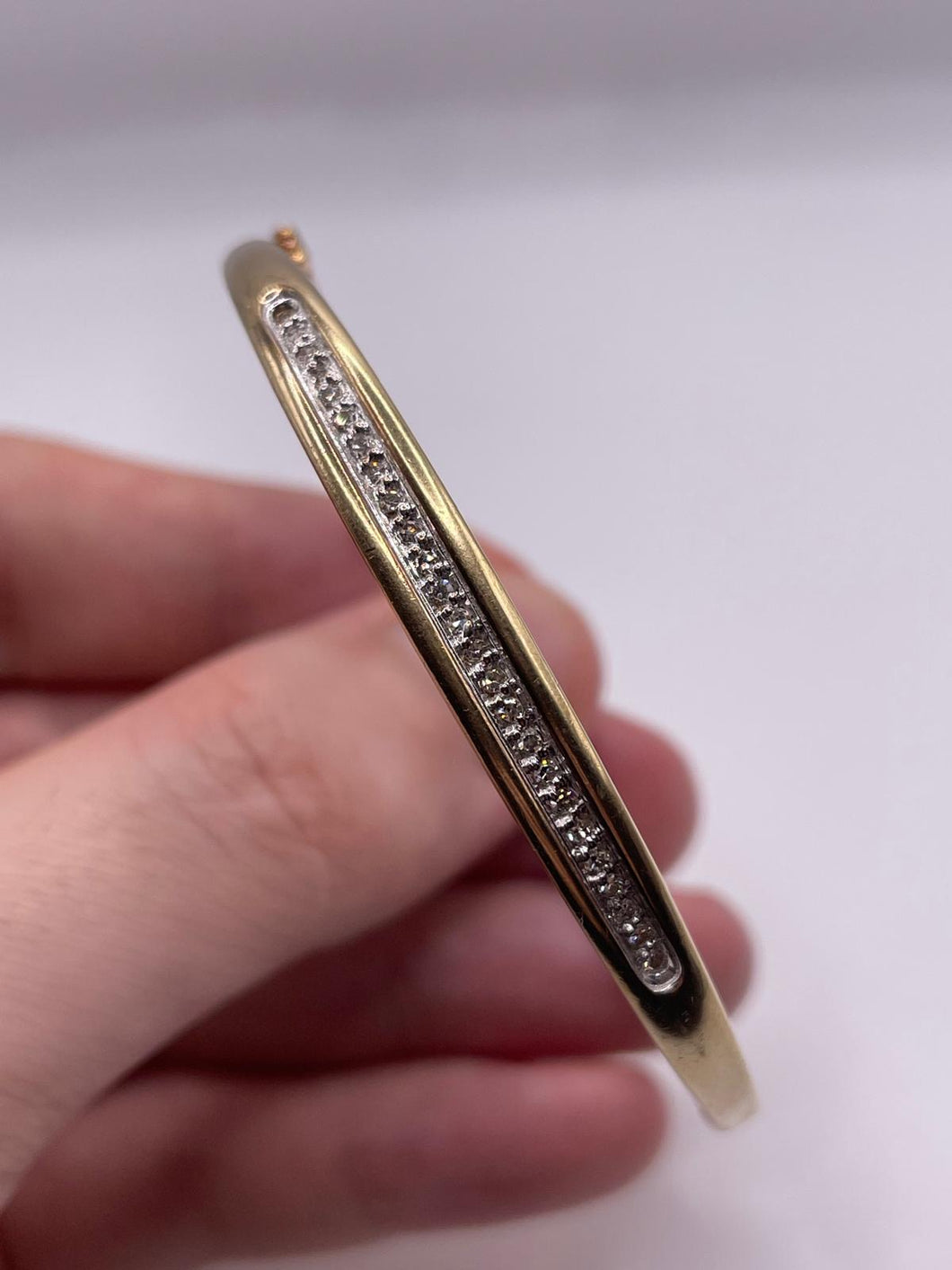 9ct gold diamond bangle