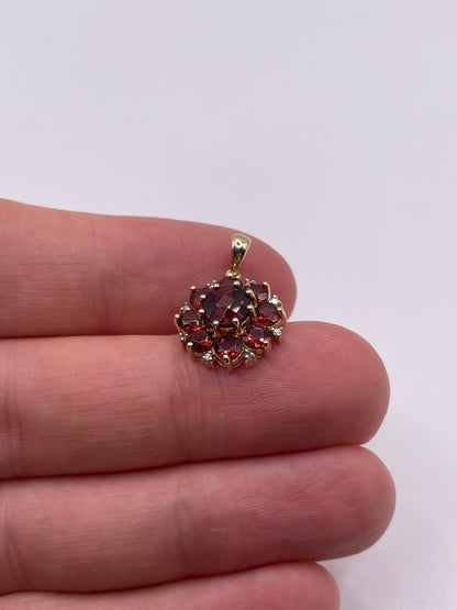 9ct gold garnet and diamond pendant