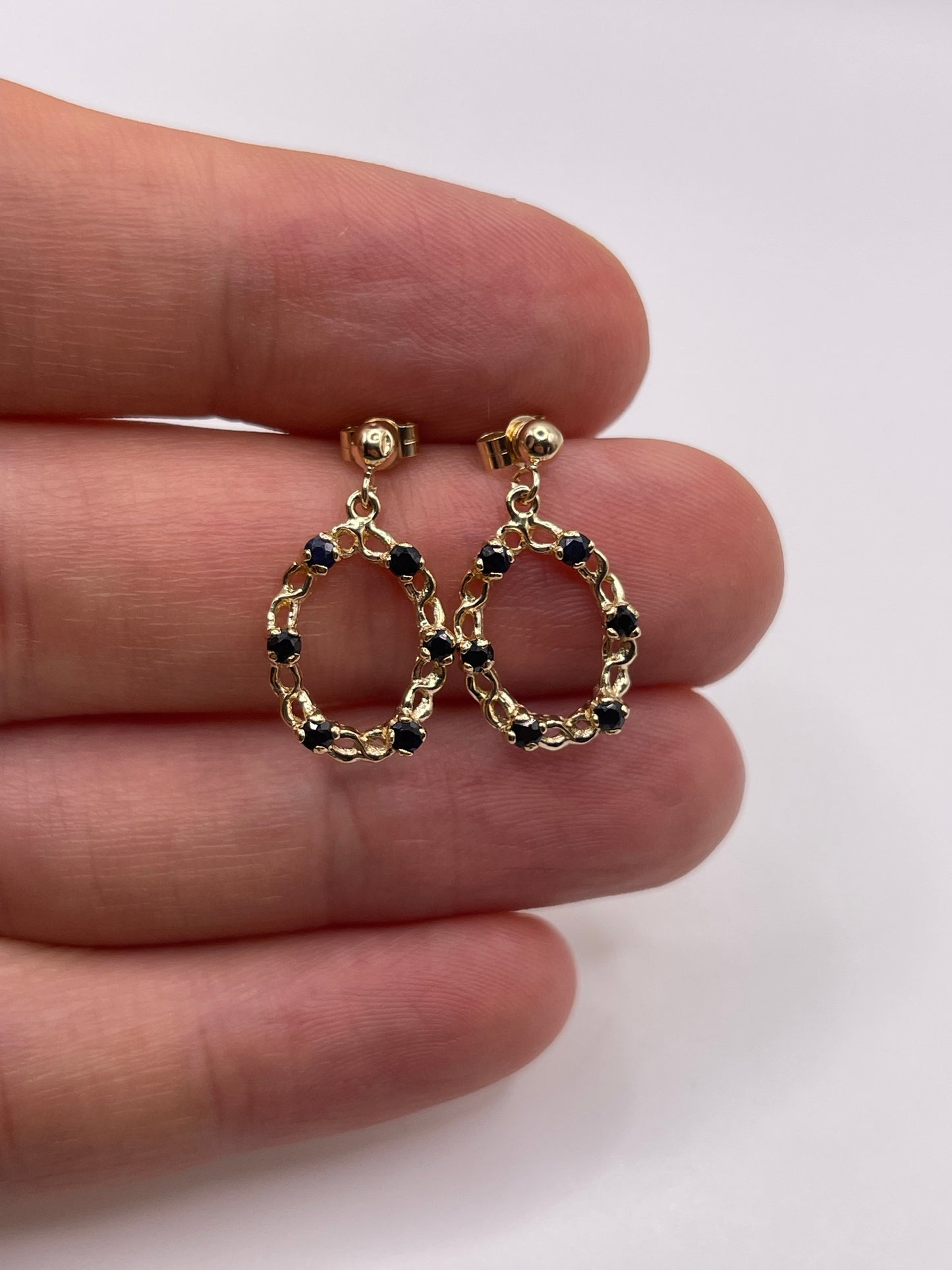 9ct gold sapphire earrings