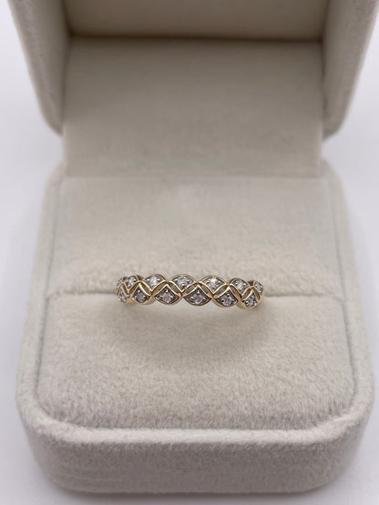 9ct gold diamond cluster ring