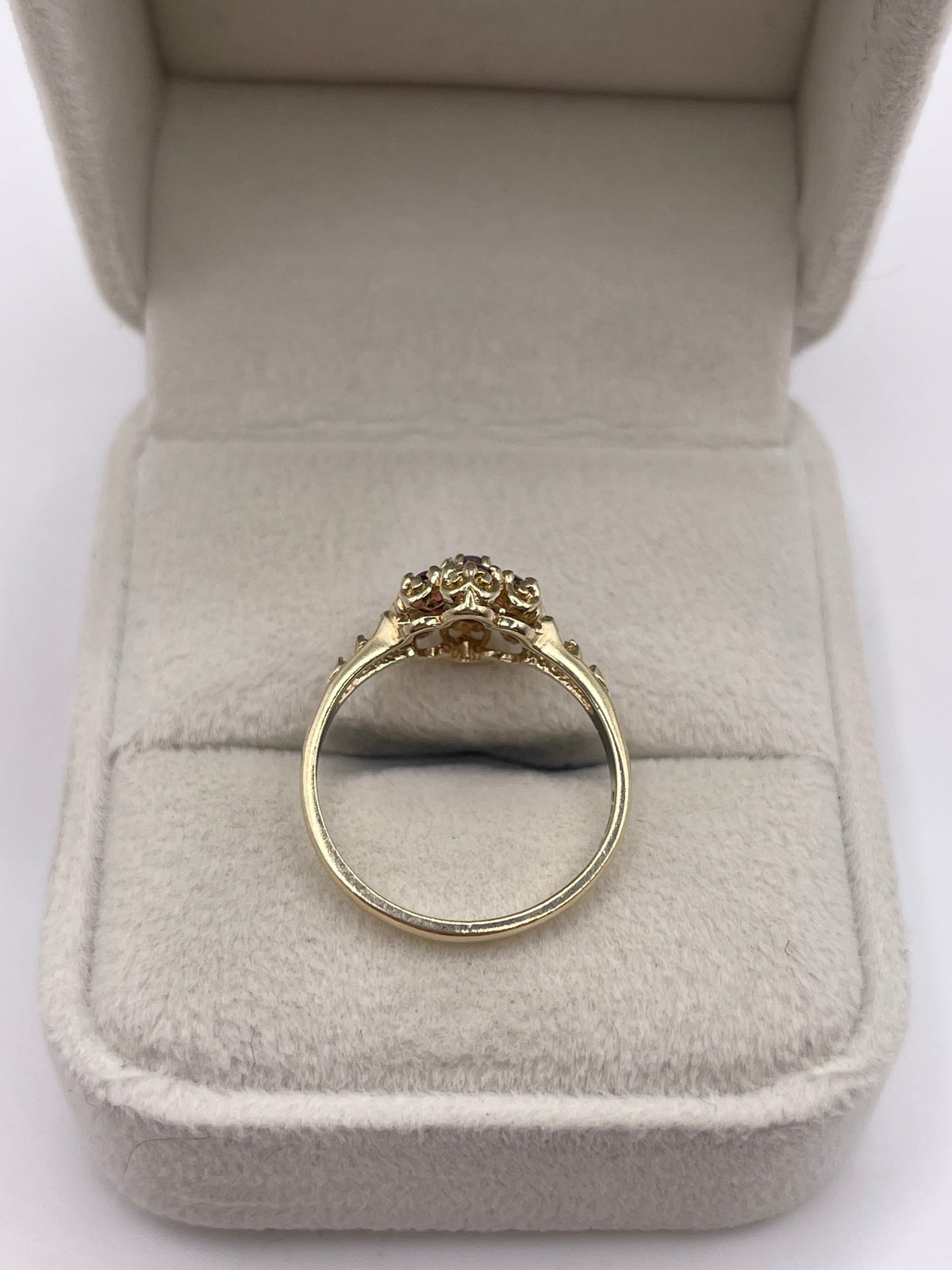 9ct gold ruby cluster ring