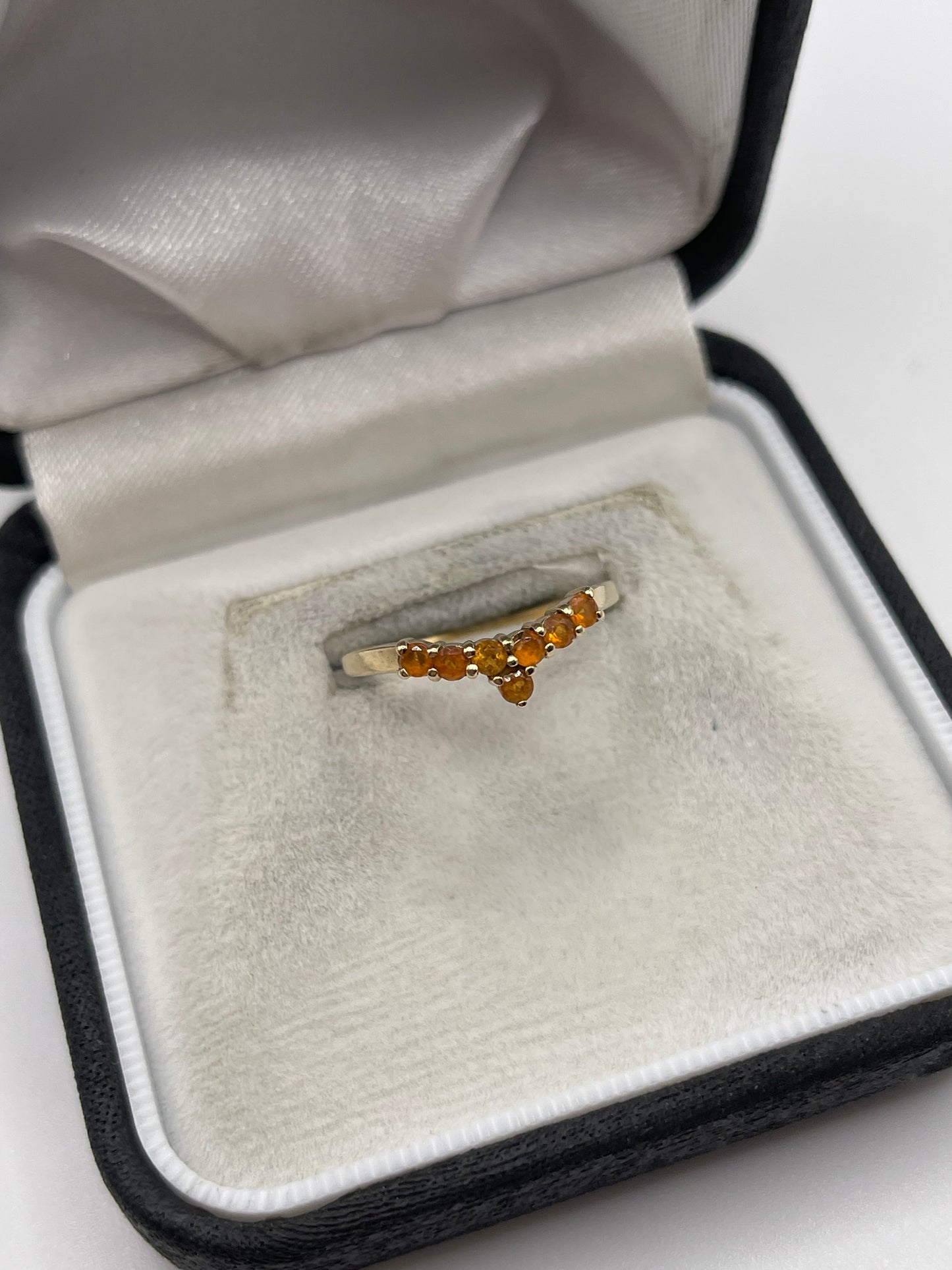 9ct gold citrine ring