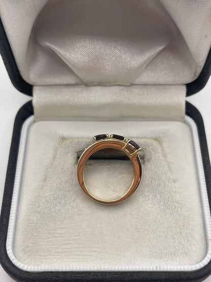 9ct gold quartz and diamond ring