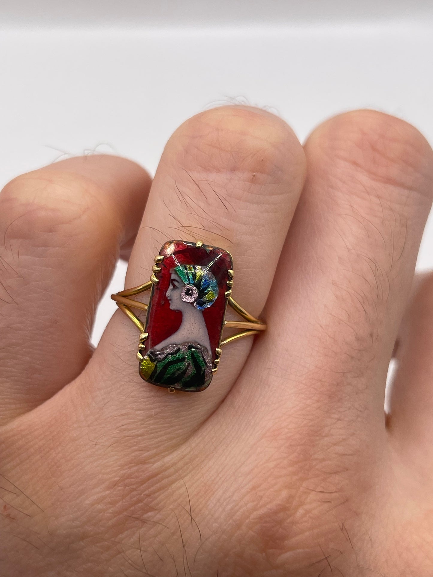 18ct gold Limoges ring
