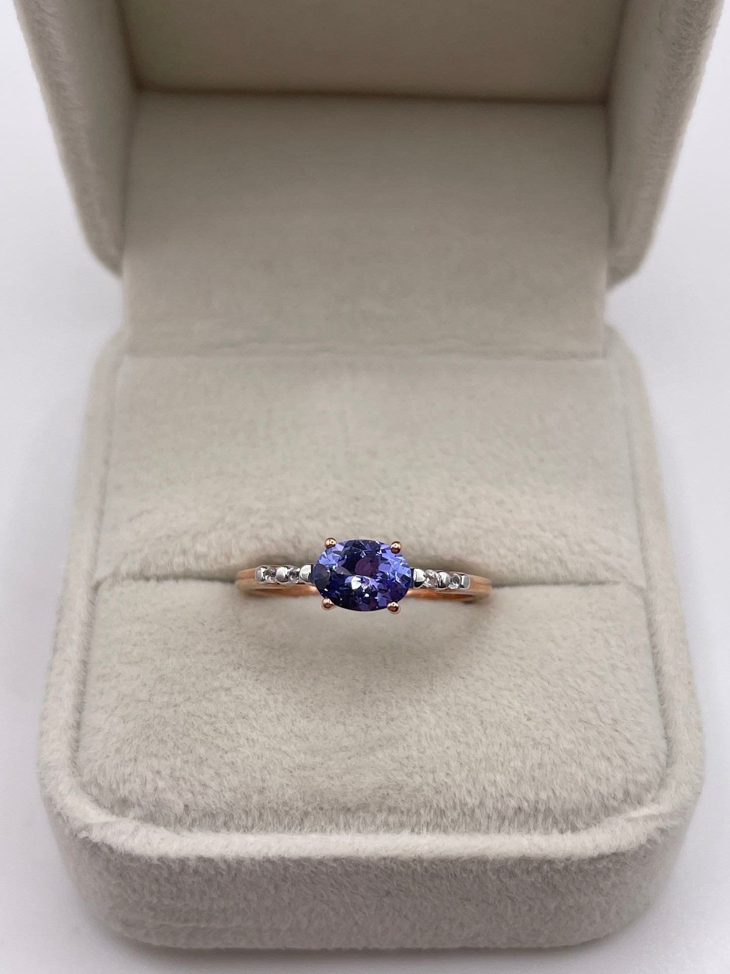 9ct rose gold tanzanite and zircon ring
