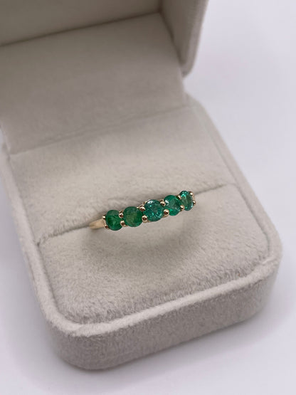 9ct gold emerald and diamond ring