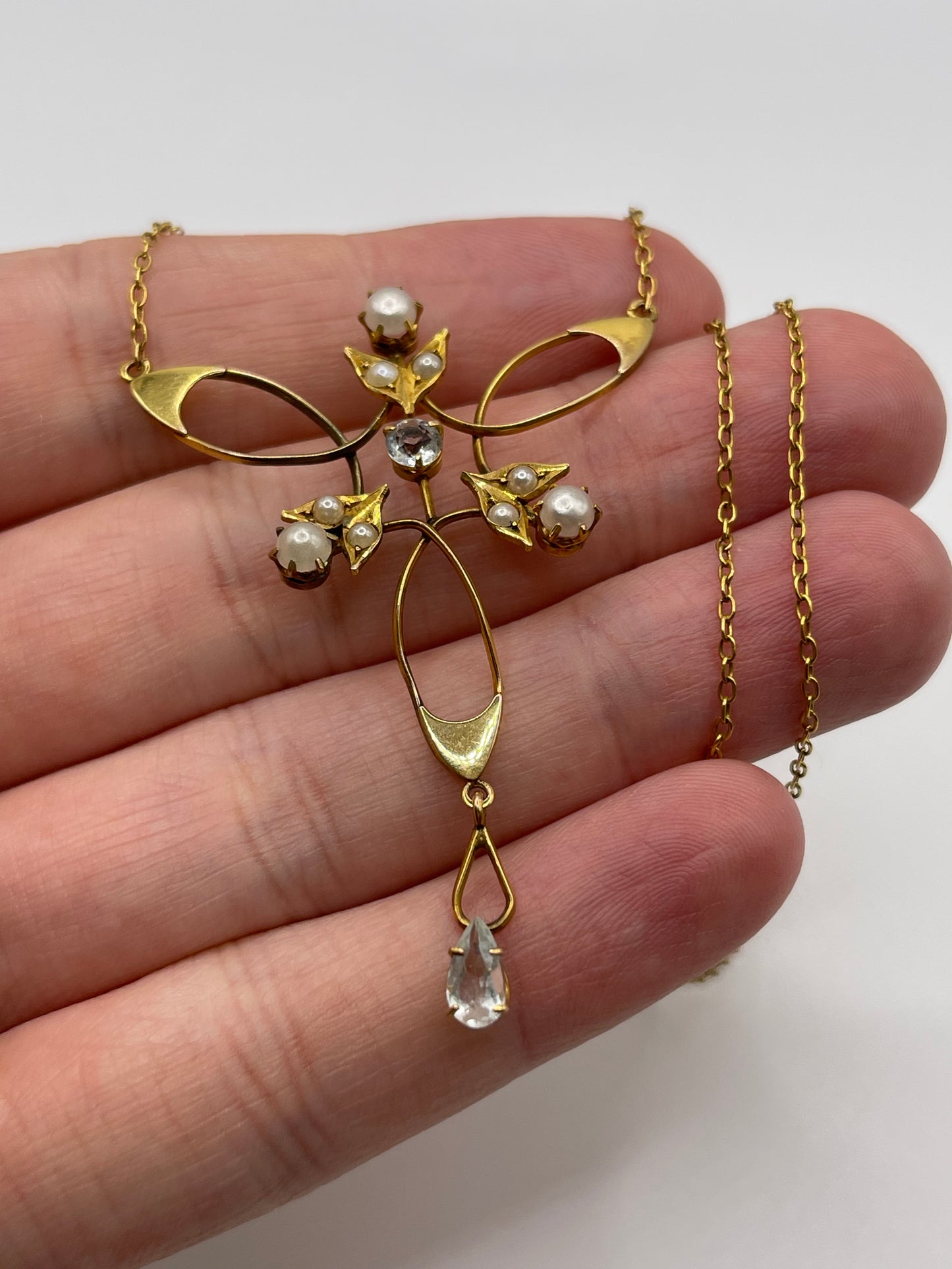 Antique 9ct gold aquamarine and pearl necklace