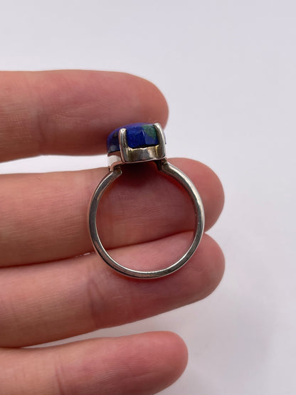 Silver gemstone ring