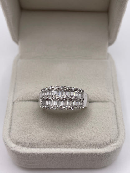 14ct white gold diamond cluster ring