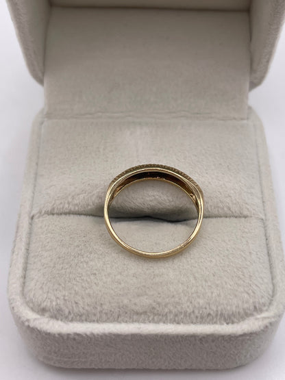 9ct gold diamond ring