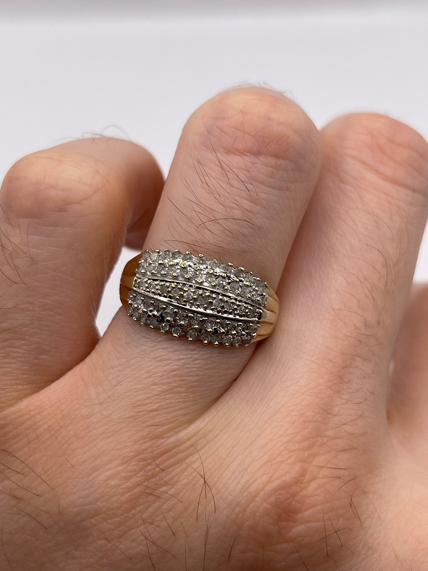 9ct gold diamond cluster ring