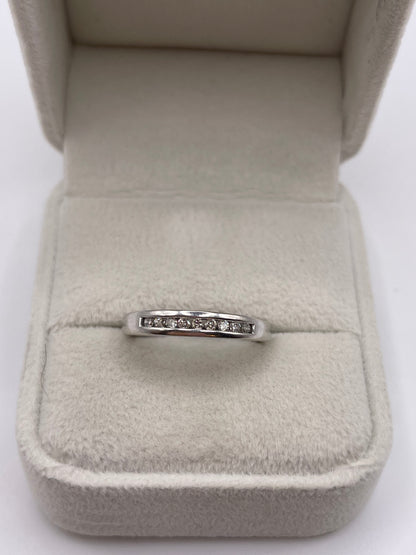 9ct white gold diamond ring