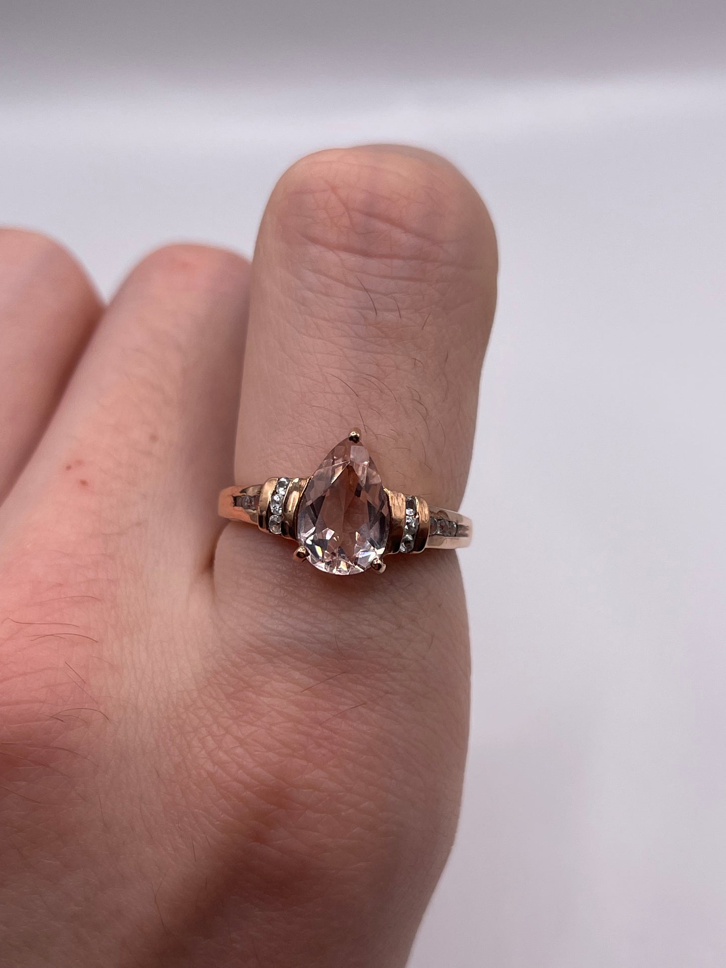 9ct rose gold morganite and zircon ring