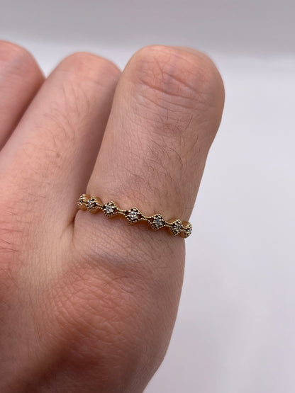 9ct gold diamond ring