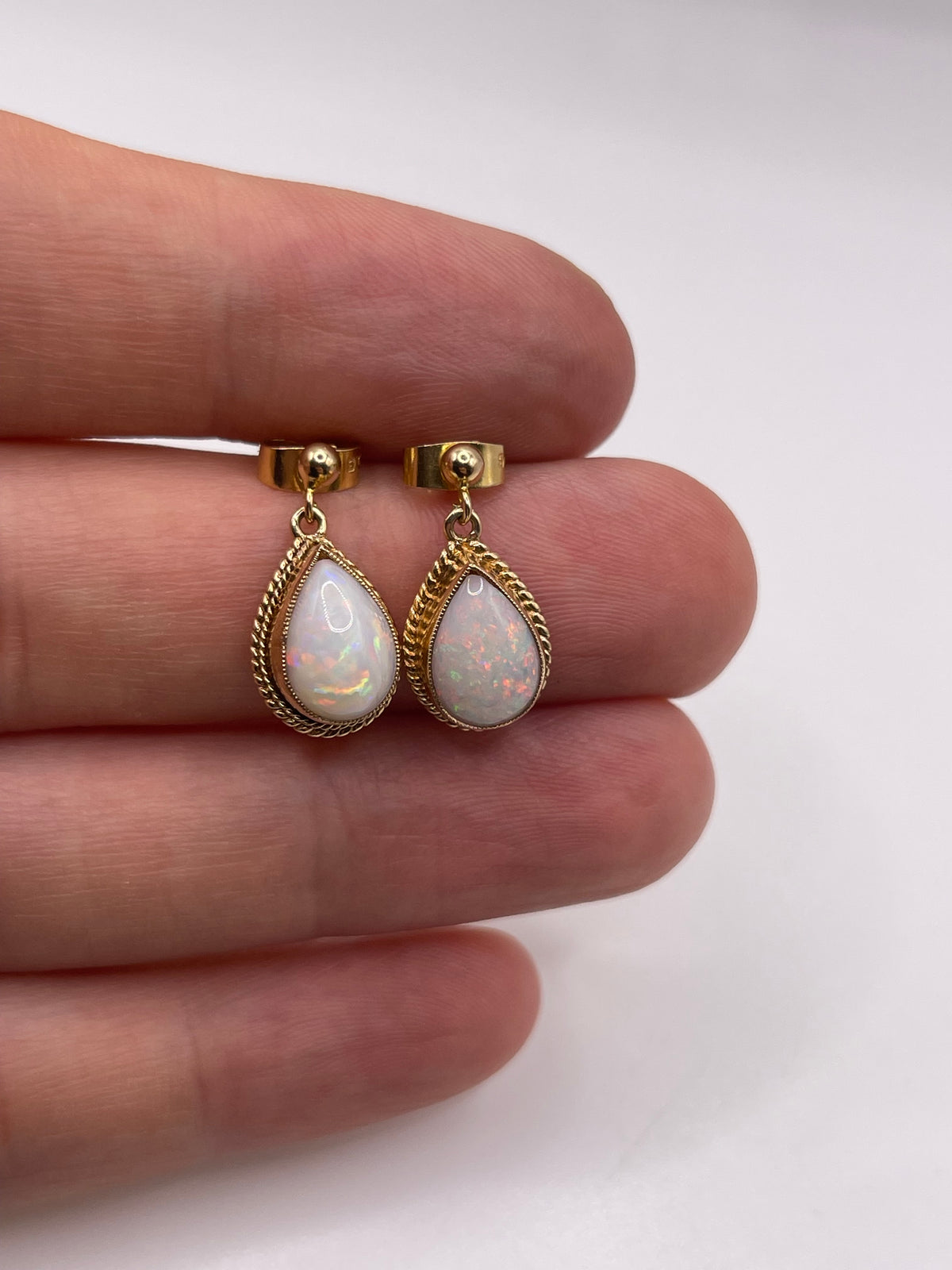 9ct gold opal earrings