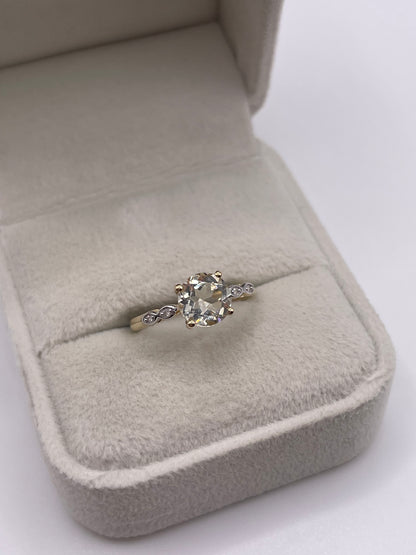 9ct gold quartz and diamond ring