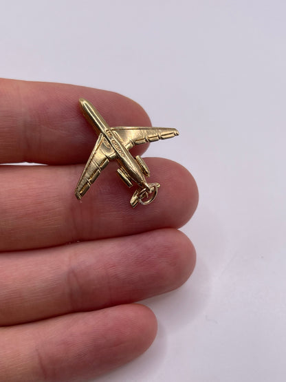 9ct gold aeroplane charm