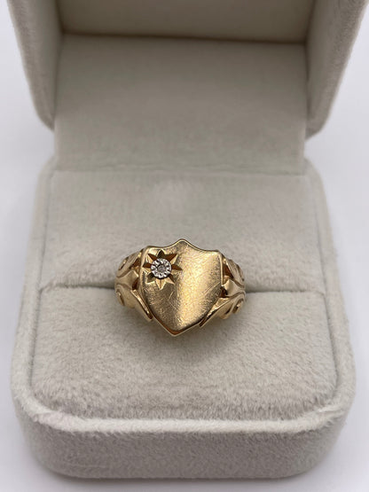 9ct gold diamond shield signet ring