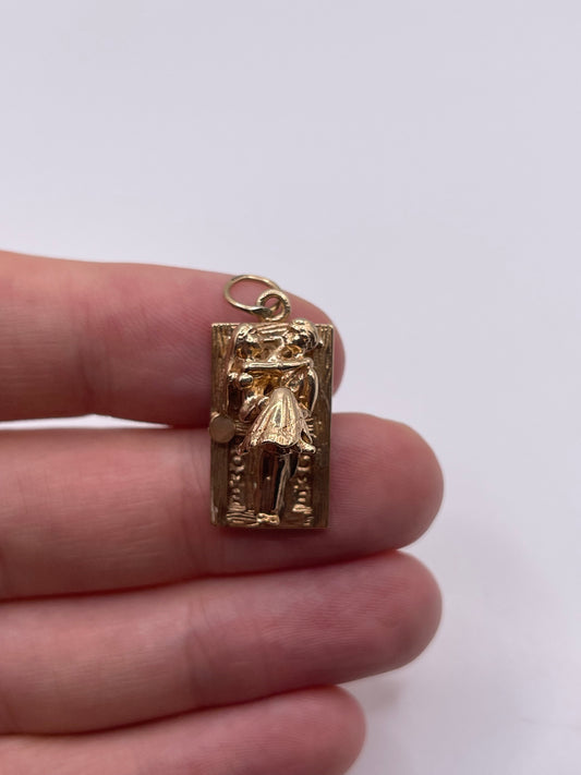 9ct gold newly wed charm
