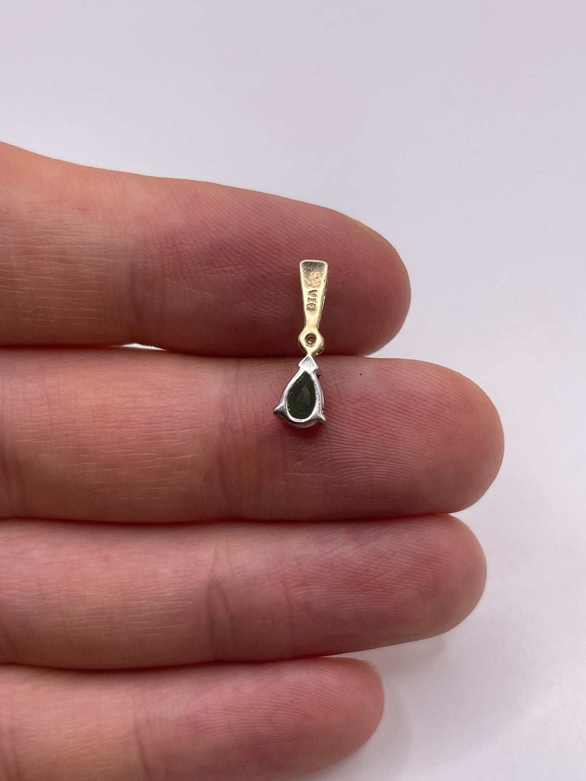 9ct gold emerald and diamond pendant