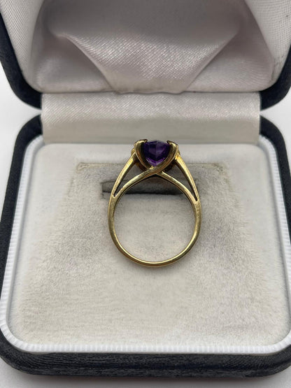 9ct gold amethyst and diamond ring