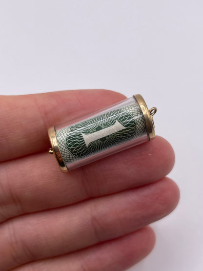 9ct gold £1 note charm