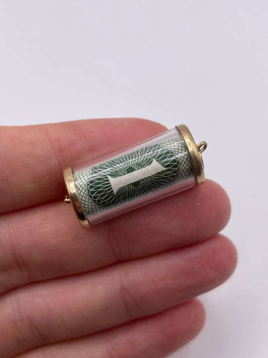 9ct gold £1 note charm