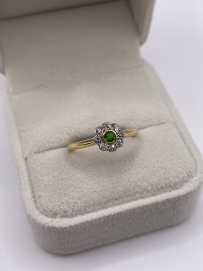 18ct gold emerald and diamond ring