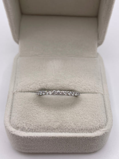 18ct white gold diamond ring