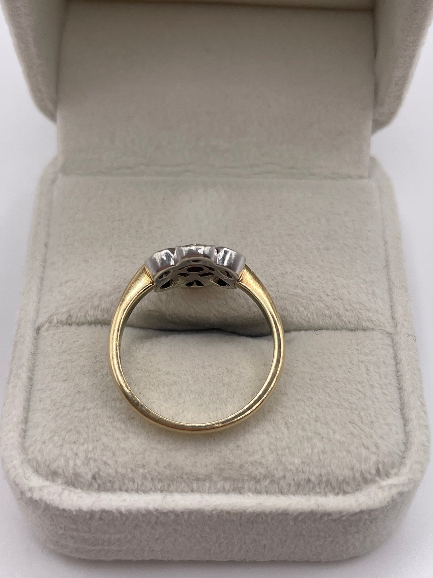 9ct gold ruby and diamond ring